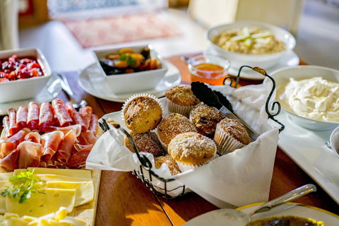 Thistle Hill Guesthouse - Walk To Many Wineries And Restaurants - Accommodation Broome 13