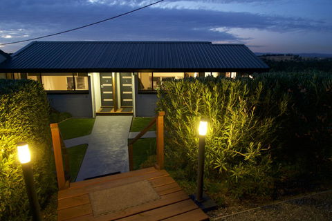 Wine Country Villas - Accommodation Broome 27