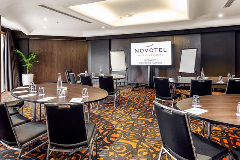 Novotel Sydney Darling Harbour - Accommodation Broome 18