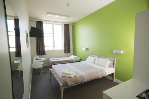 YHA Sydney Harbour - Accommodation Broome 2