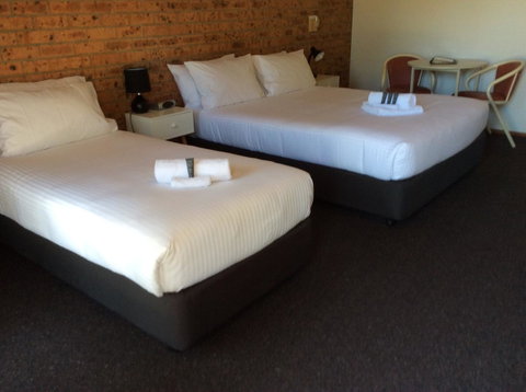 Bega Downs Motor Inn - Accommodation Broome 5