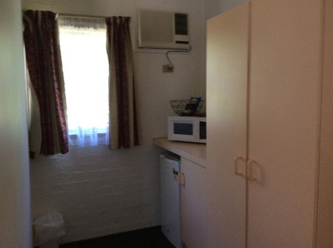 Bega Downs Motor Inn - Accommodation Broome 1