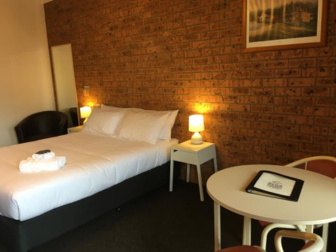 Bega Downs Motor Inn - Accommodation Broome 16