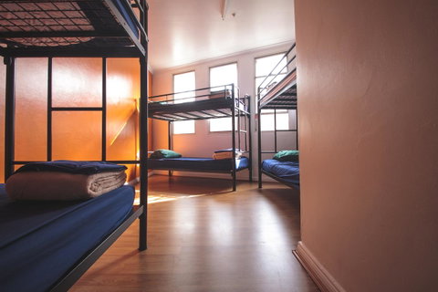 Mad Monkey Kings Cross - Accommodation Broome 15