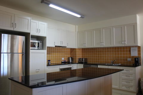 The Boathouse Resort Luxury Apartments - Accommodation Broome 12