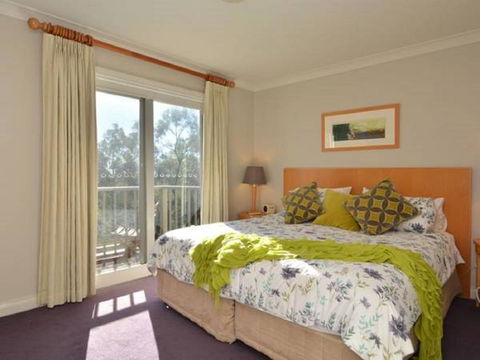 Villa 3br Chianti Villa Located Within Cypress Lakes Resort - Accommodation Broome 11