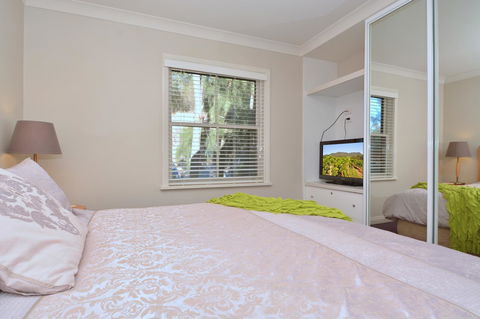 Villa 3br Chianti Villa Located Within Cypress Lakes Resort - Accommodation Broome 14