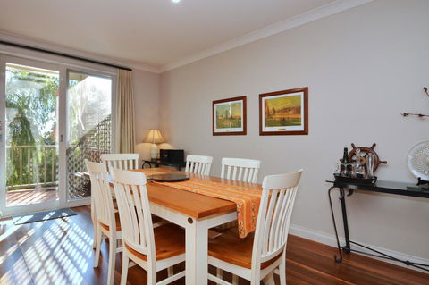 Villa 3br Chianti Villa Located Within Cypress Lakes Resort - Accommodation Broome 3