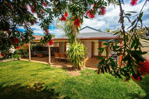 Sunbaker Pet Friendly Awards Finalist 4 Mins Walk To Culburra Beach - Accommodation Broome 30