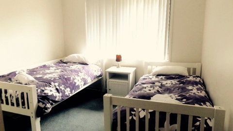 Jindabyne Executive - Accommodation Broome 2