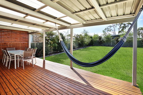 Hayes Beach House I Award Winner I 4 Mins To Beach - Accommodation Broome 6