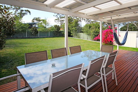 Hayes Beach House I Award Winner I 4 Mins To Beach - Accommodation Broome 1