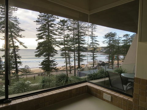 Manly Paradise Motel & Apartments - Accommodation Broome 36