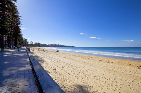 Manly Paradise Motel & Apartments - Accommodation Broome 8