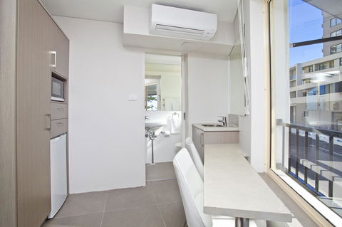 Manly Paradise Motel & Apartments - Accommodation Broome 6