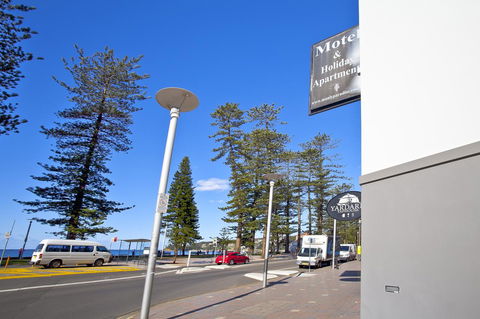 Manly Paradise Motel & Apartments - Accommodation Broome 18