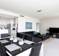 Brand New Executive Apartment - Accommodation Broome