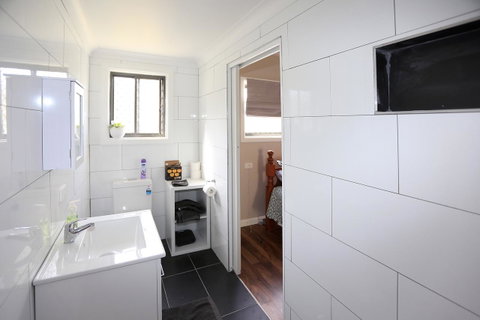 Pound Creek Gallery - Accommodation Broome 6
