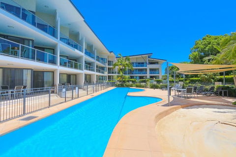 Boathouse Resort (Water Front) - Accommodation Broome 14