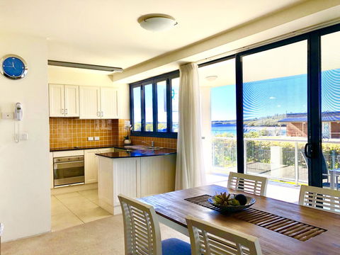 Boathouse Resort (Water Front) - Accommodation Broome 1