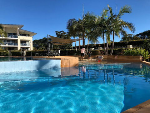 Boathouse Resort (Water Front) - Accommodation Broome 11