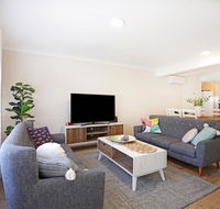 Abode  Culburra - Pet Friendly - 4 Mins to Beach - Accommodation Broome