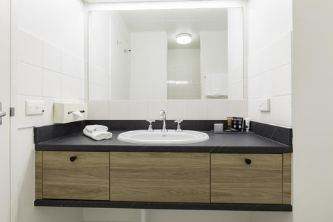 Mercure Albury - Accommodation Broome 2