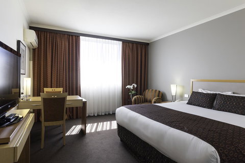 Mercure Albury - Accommodation Broome 8