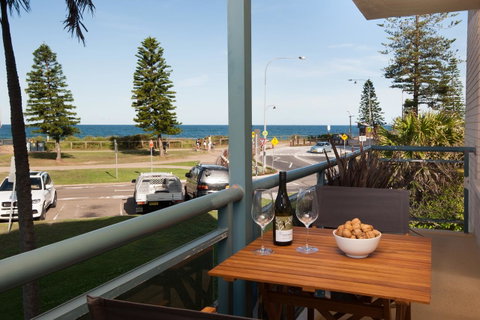 Waterview Beach Apartment - Accommodation Broome 13