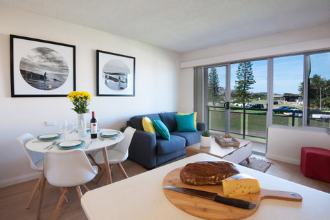 Waterview Beach Apartment - Accommodation Broome 6