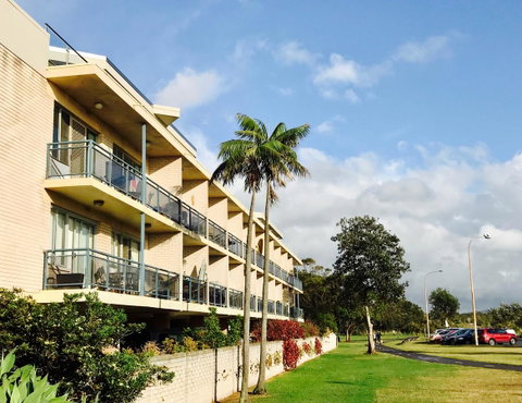 Waterview Beach Apartment - Accommodation Broome 15