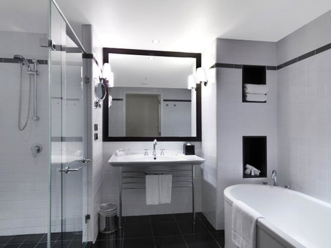 Amora Hotel Jamison Sydney - Accommodation Broome 5