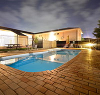 Winning Post Motor Inn - Accommodation Broome