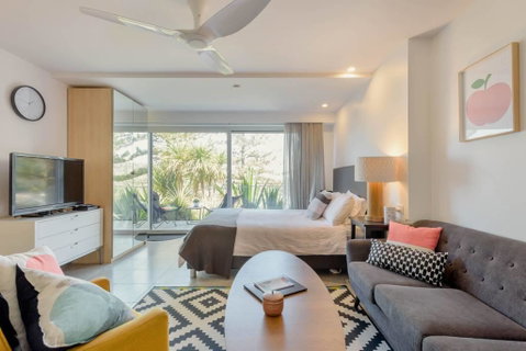 Scandi Beach Apartment - Accommodation Broome 3