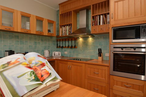 JE Guesthouse, Central To All The Hunter Valley Has To Offer - Accommodation Broome 14