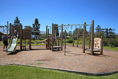 Glory @ Culburra - Absolute Beachfront - Pet & Family Friendly - Accommodation Broome 23