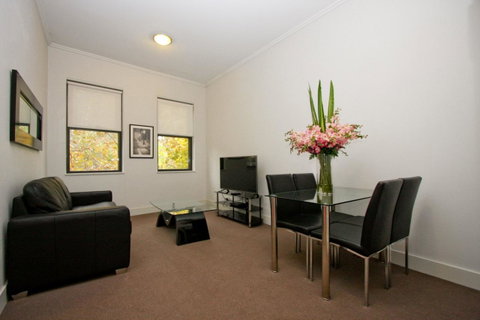 The Star Apartments - Accommodation Broome 0