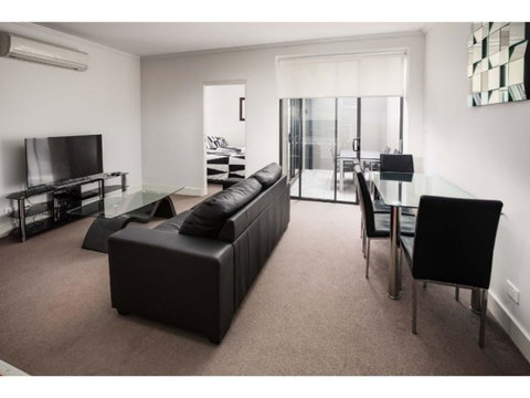 The Star Apartments - Accommodation Broome 2