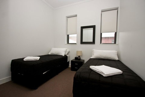 The Star Apartments - Accommodation Broome 18