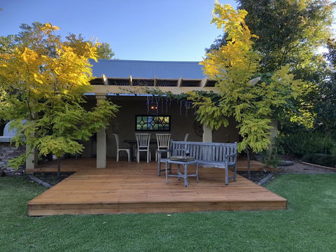 Arcadia - The Barn Cottage & Rosehill Cottage - Accommodation Broome 28