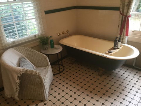 Arcadia - The Barn Cottage & Rosehill Cottage - Accommodation Broome 17