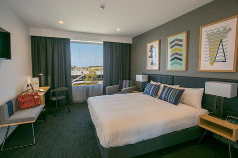 Alpha Hotel Eastern Creek - Accommodation Broome 0