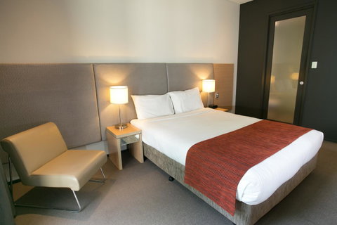 Alpha Hotel Eastern Creek - Accommodation Broome 31