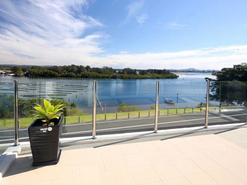 Regatta 13 - Accommodation Broome 1