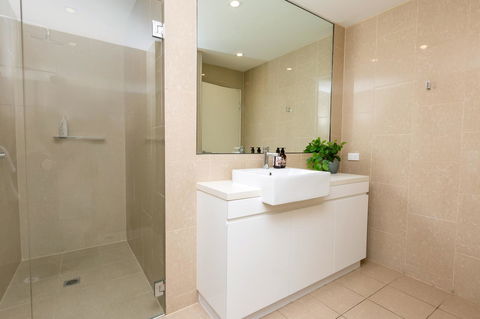 The Penthouse - Accommodation Broome 26