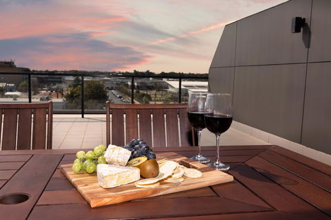 The Penthouse - Accommodation Broome 32