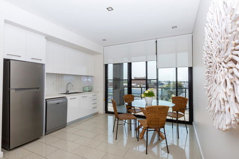 The Penthouse - Accommodation Broome 3