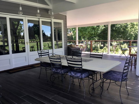 Chanticleer Gardens Barn Cottage With A Pool - Accommodation Broome 5