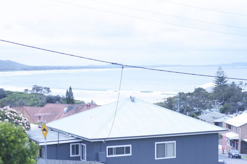 Clareview, 8 Korogora Street - Accommodation Broome 8