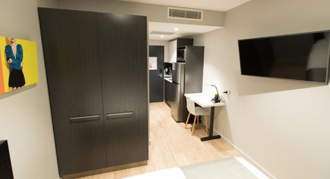 Studio 8 Residences - Adults Only - Accommodation Broome 12